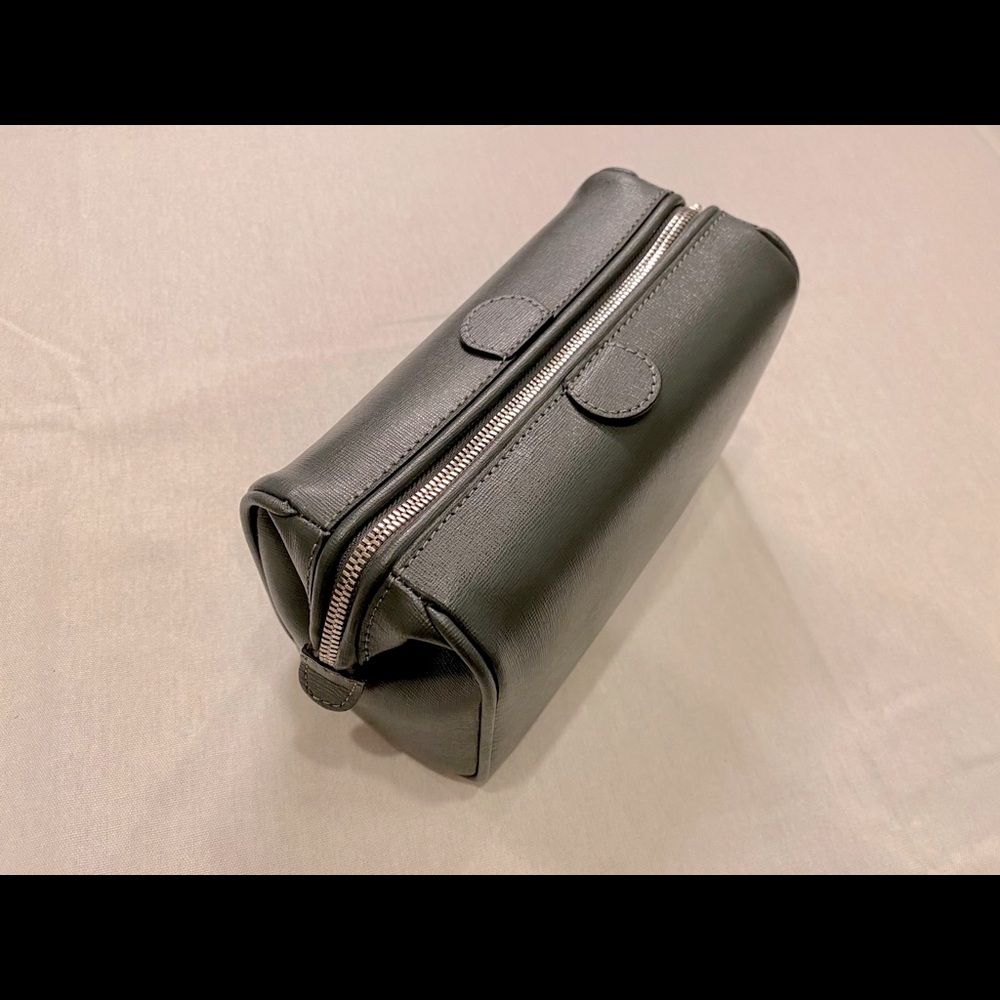 NWT Barney’s Leather Grey Dopp Kit